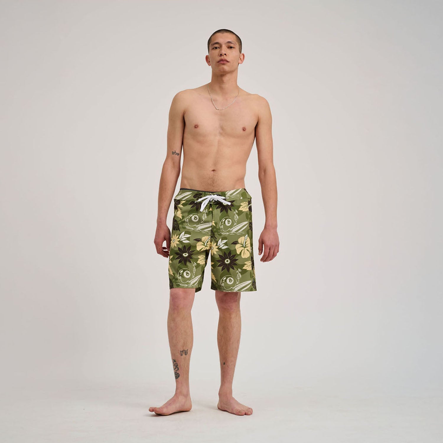 santa-cruz-skateboards-winkowski-ocho-trip-boardshort-19-outseam image 6