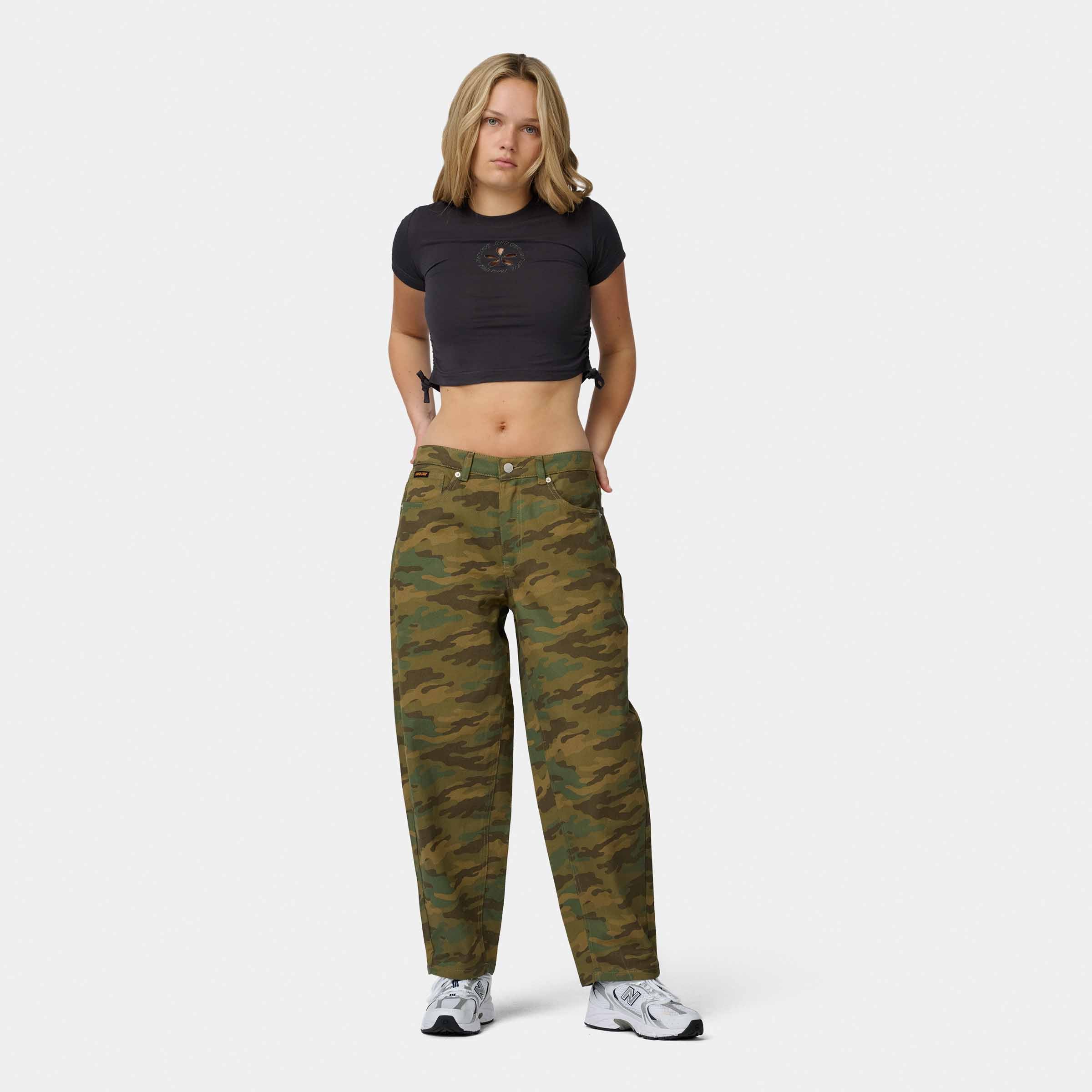 santa-cruz-skateboards-ringed-flower-tie-t-shirt-donna-90-s-fit image 5
