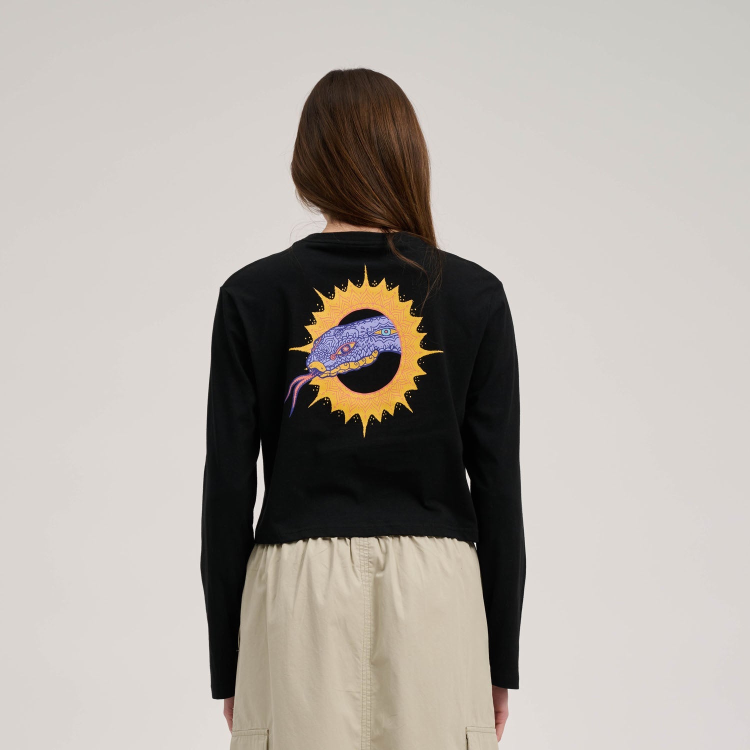 santa-cruz-skateboards-asp-serpent-t-shirt-manica-lunga-donna image 2
