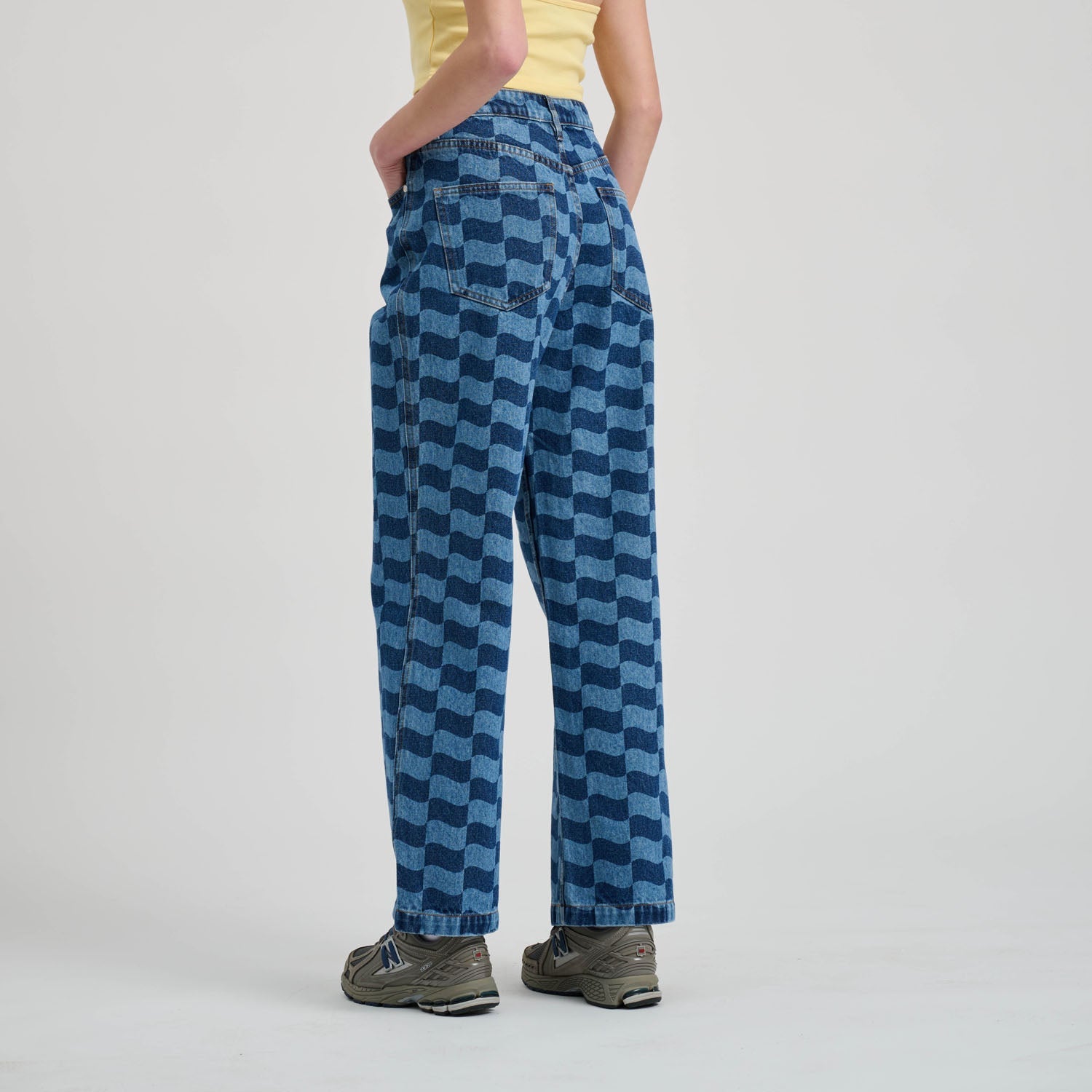 santa-cruz-skateboards-classic-baggy-jeans-donna-wide-leg image 4