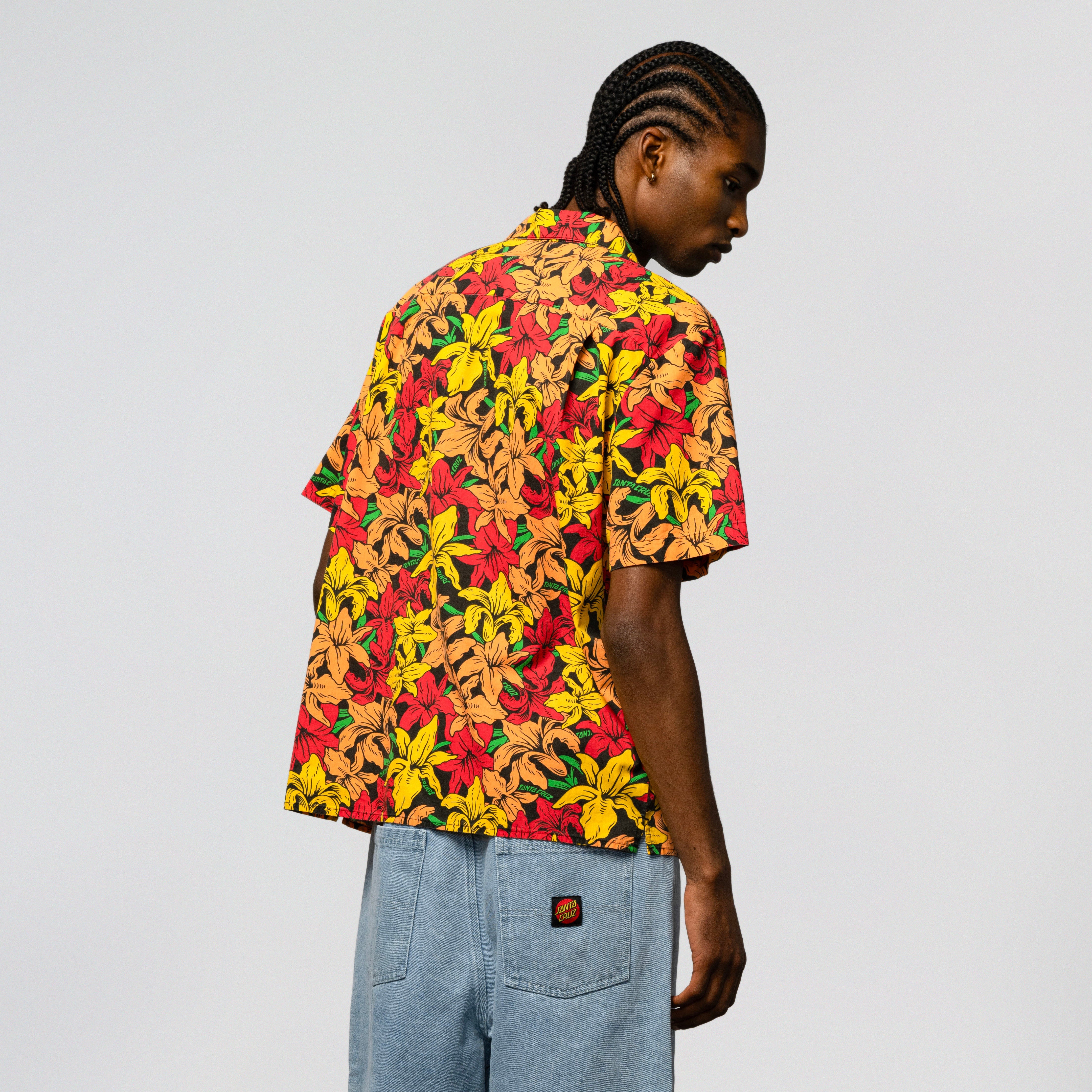 santa-cruz-skateboards-wooten-flowers-camicia-manica-corta-boxy-fit image 3