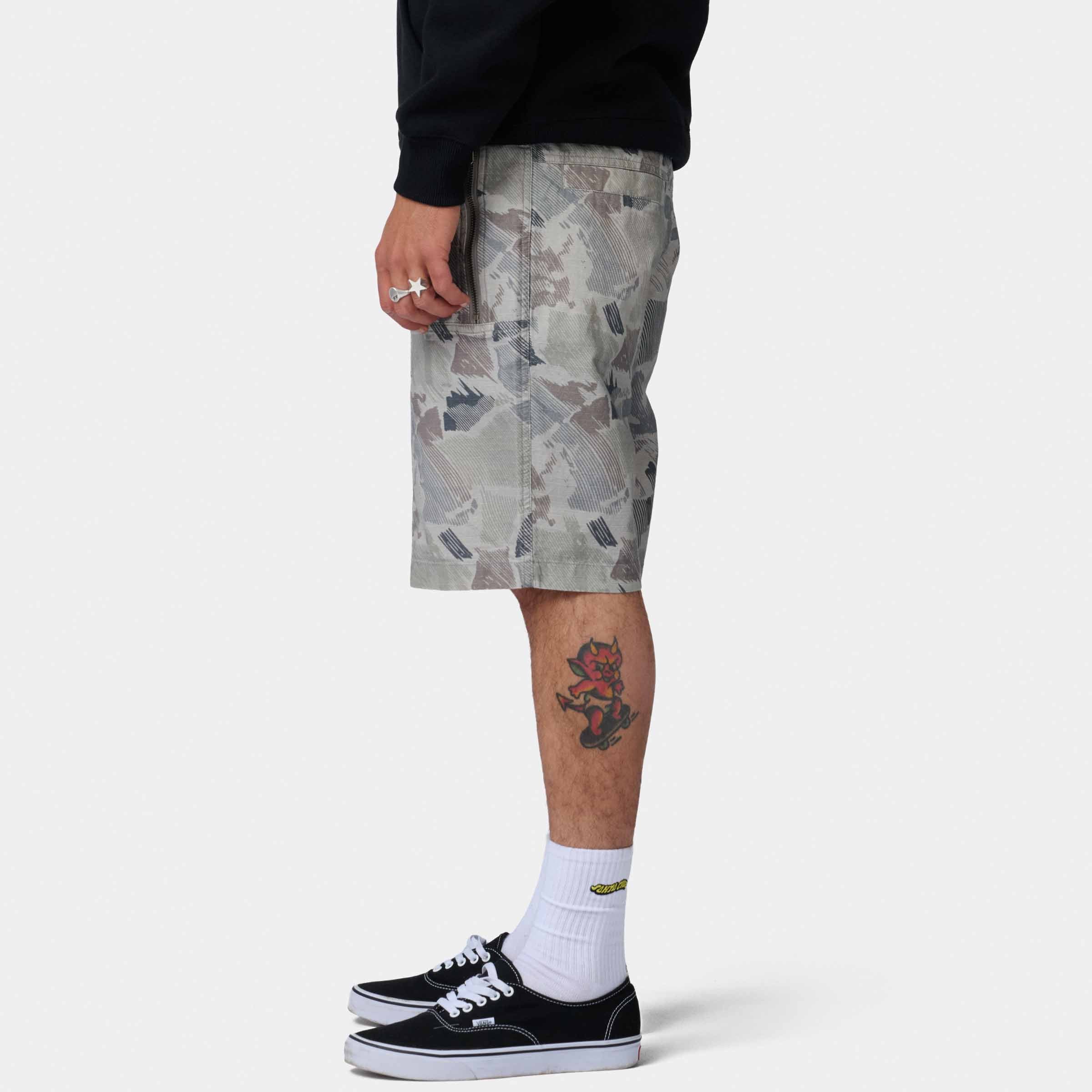 santa-cruz-skateboards-clyde-shorts-regular-fit-in-ripstop image 5