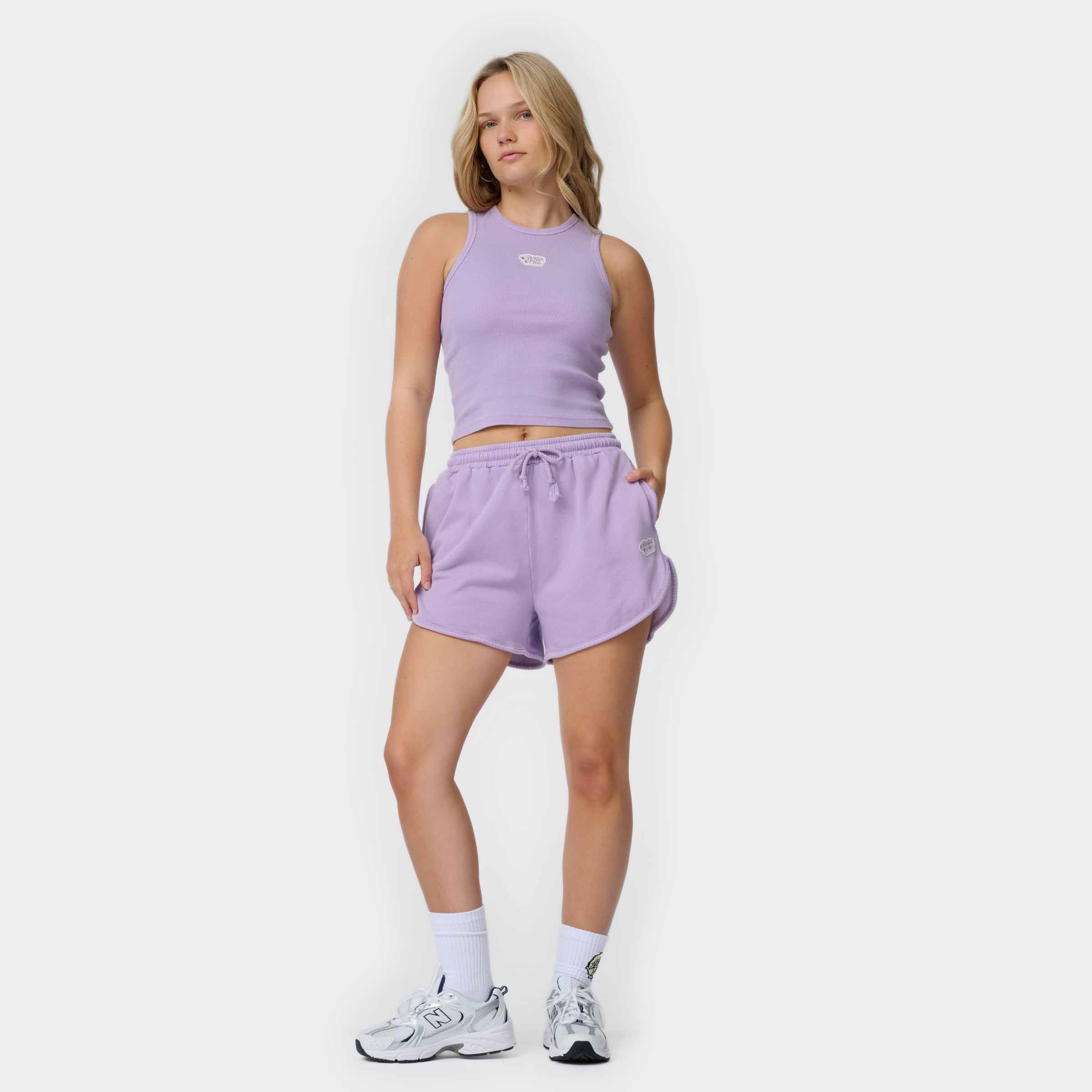santa-cruz-skateboards-groovy-stack-shorts-donna-in-pile image 6