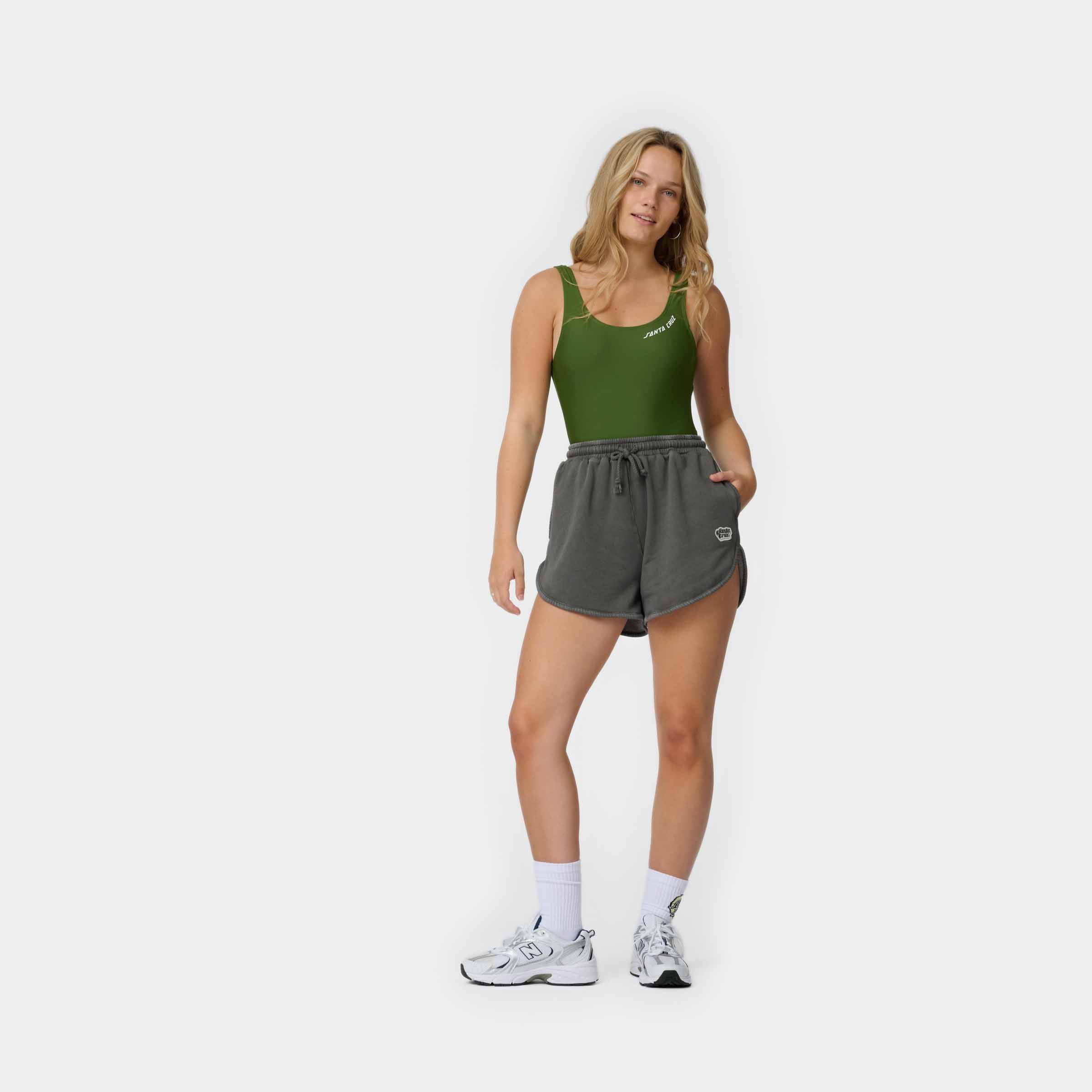santa-cruz-skateboards-groovy-stack-shorts-donna image 6