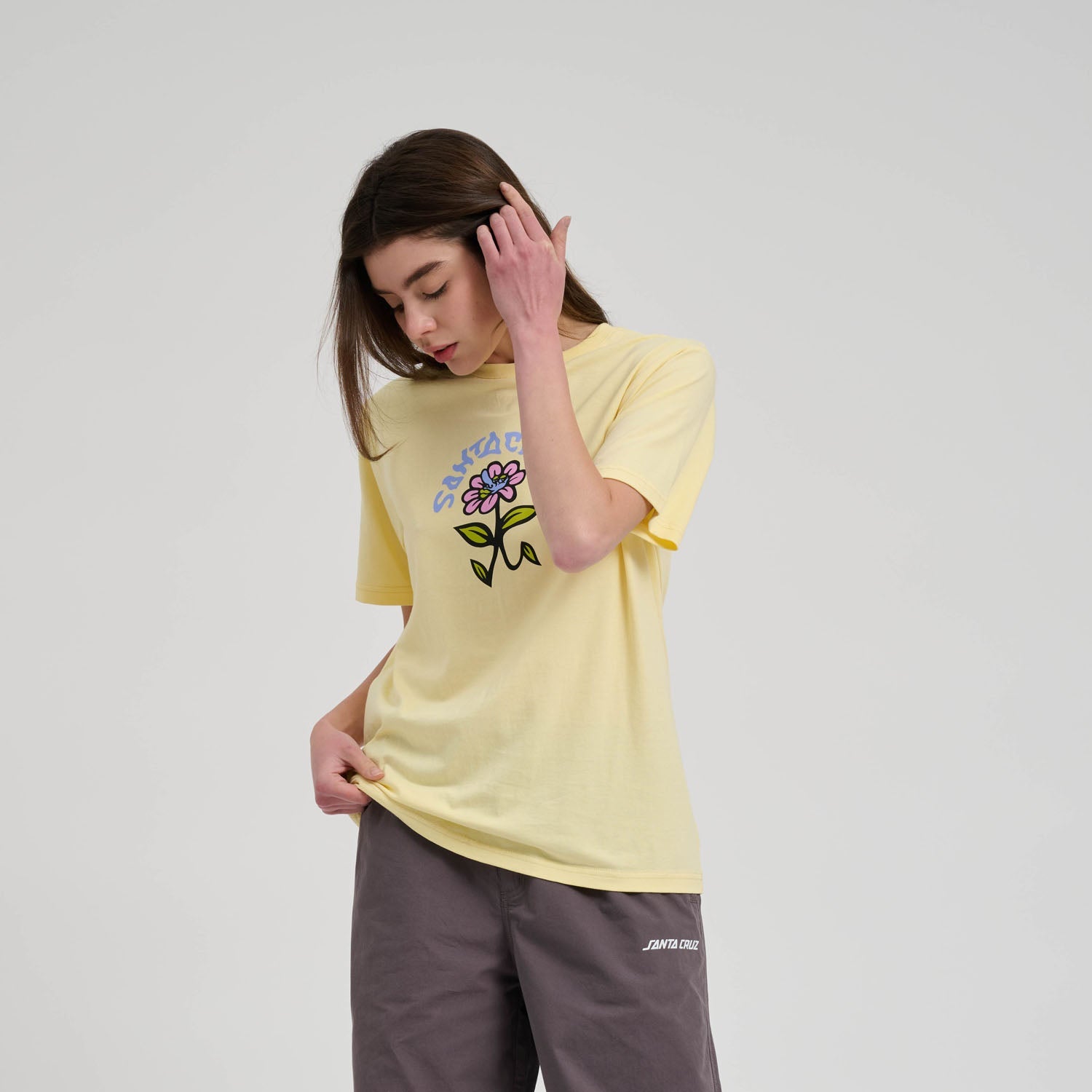 santa-cruz-skateboards-delfino-flower-t-shirt-donna-100-cotone image 4