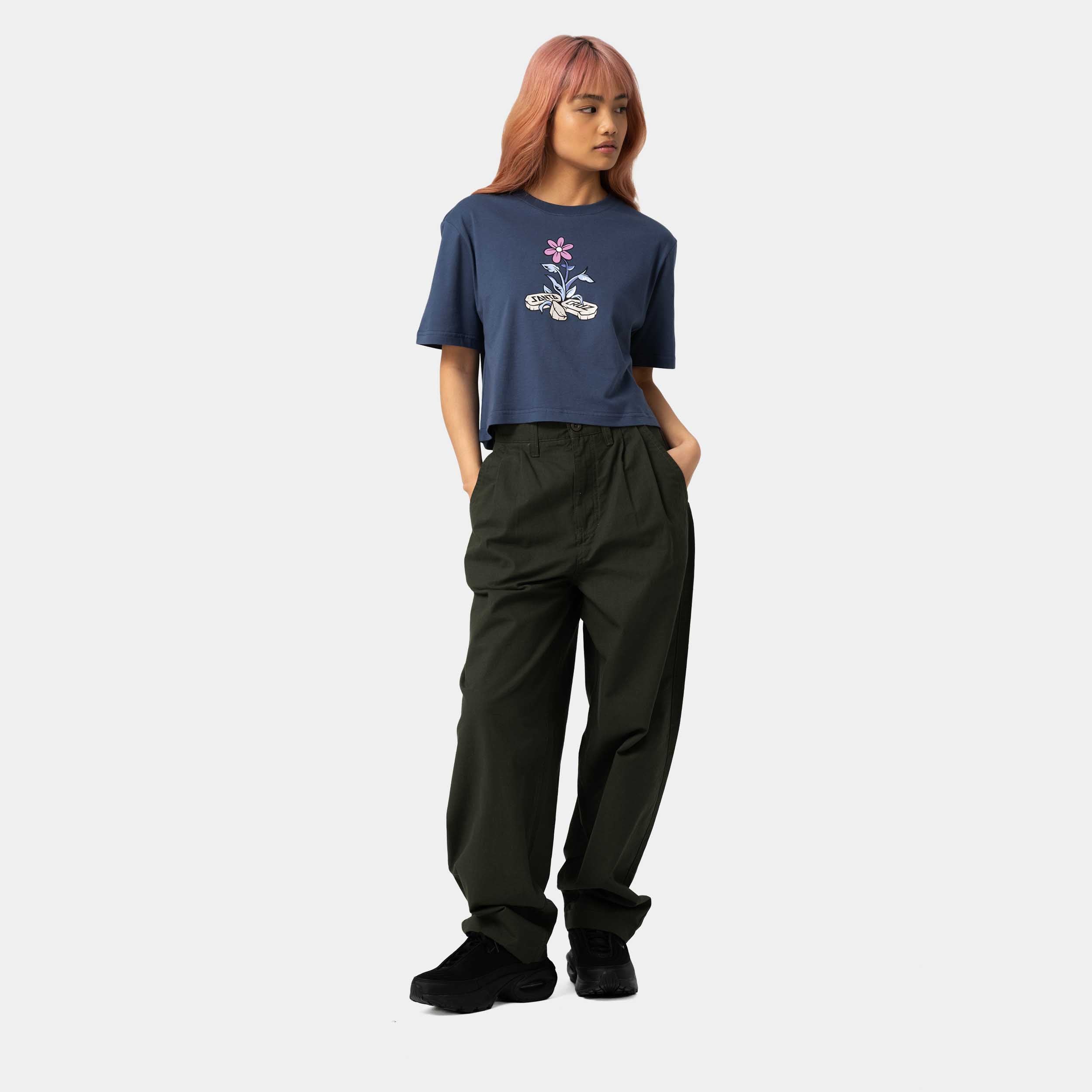 santa-cruz-skateboards-flourish-t-shirt-donna-cropped image 4