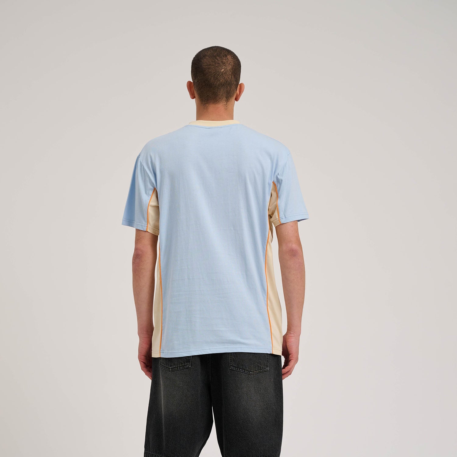 santa-cruz-skateboards-strip-racer-t-shirt-maglietta-cotone-regular-fit image 5