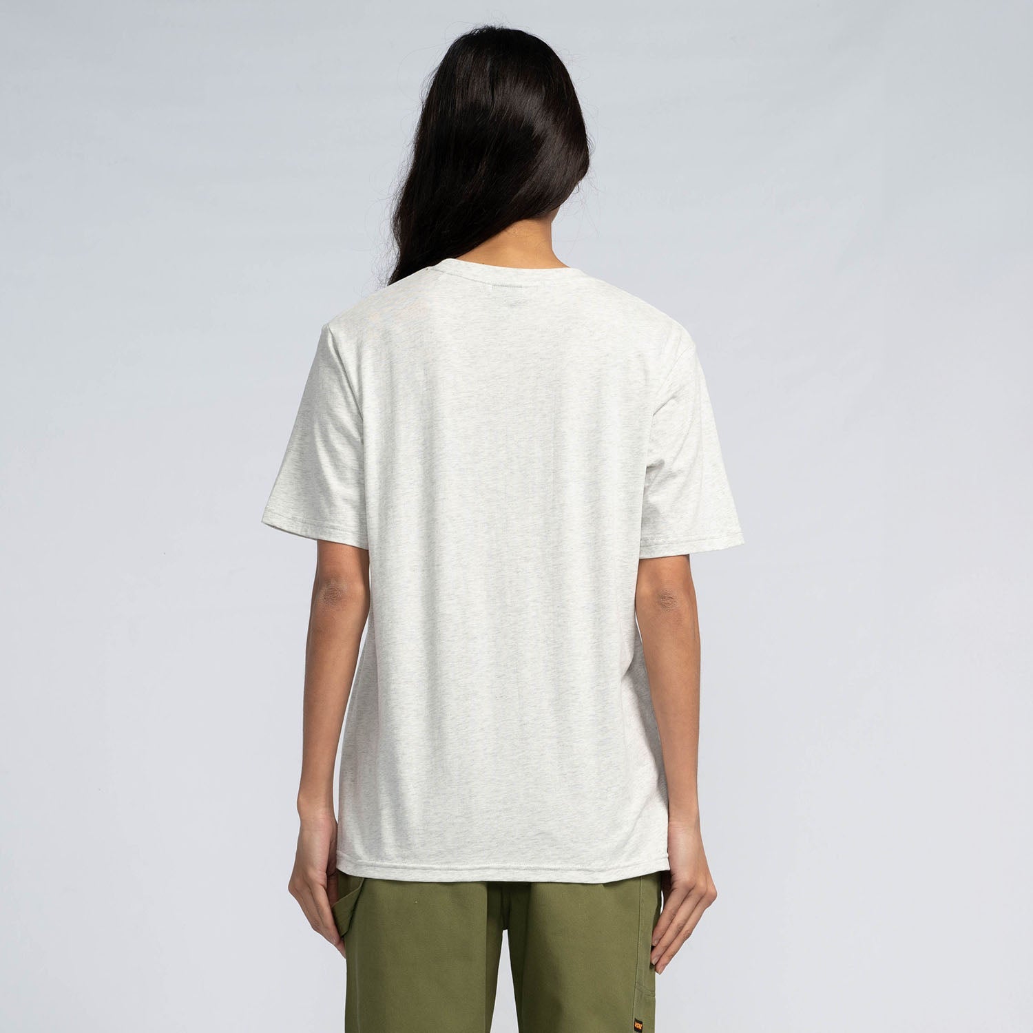 santa-cruz-skateboards-singular-script-center-t-shirt-maglietta-donna-loose-mani image 3