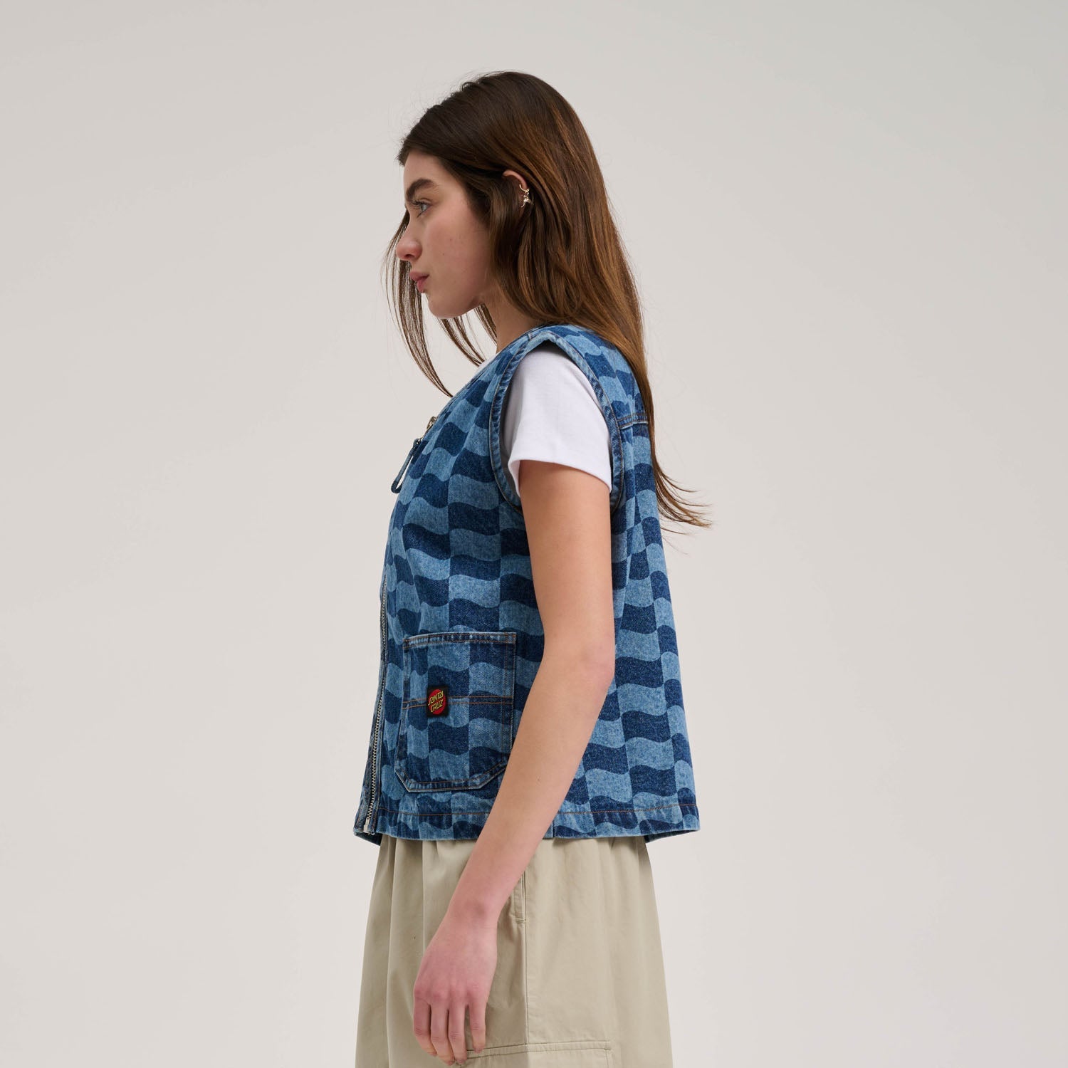 santa-cruz-skateboards-classic-label-gilet-denim-donna-regular-fit image 5