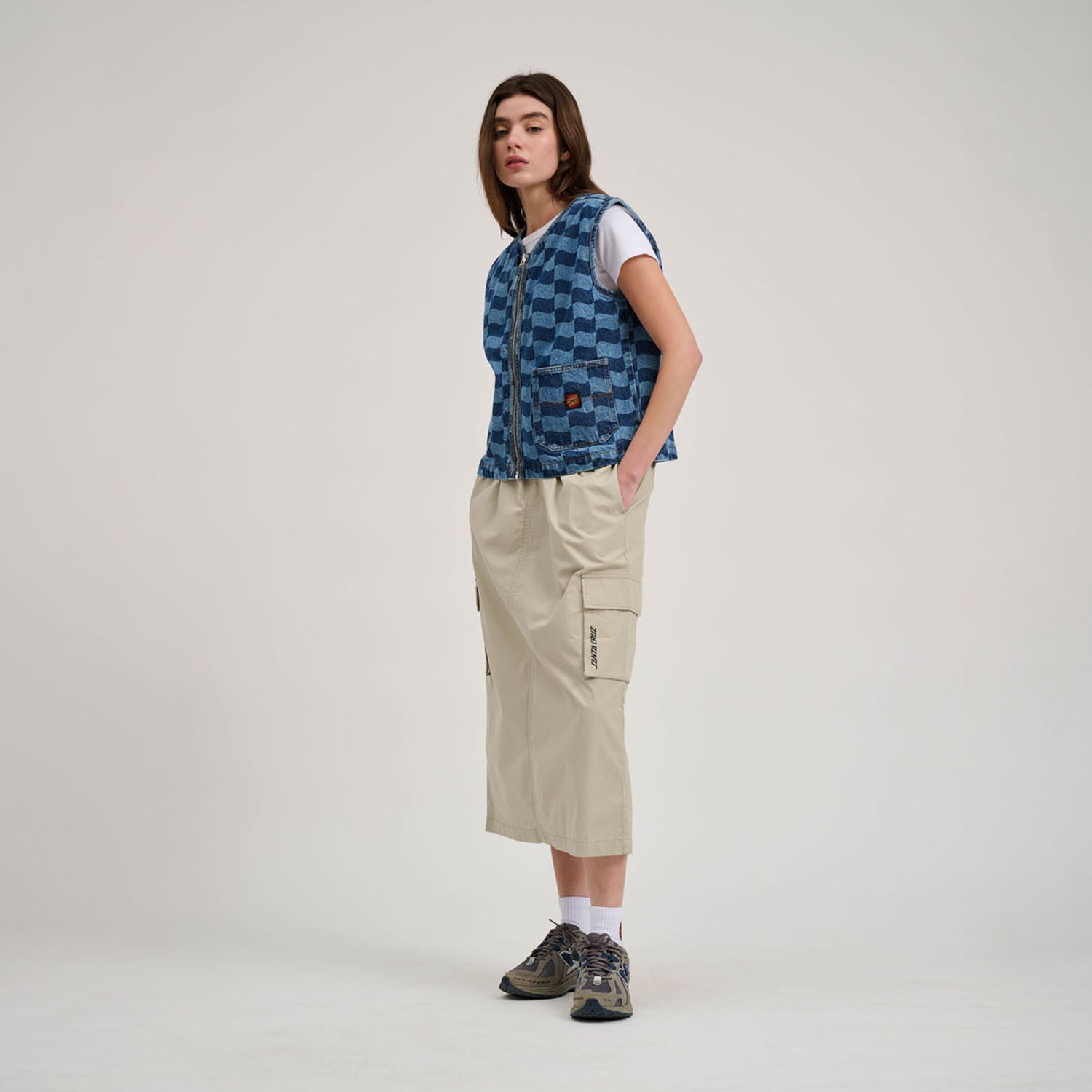santa-cruz-skateboards-classic-label-gilet-denim-donna-regular-fit image 6