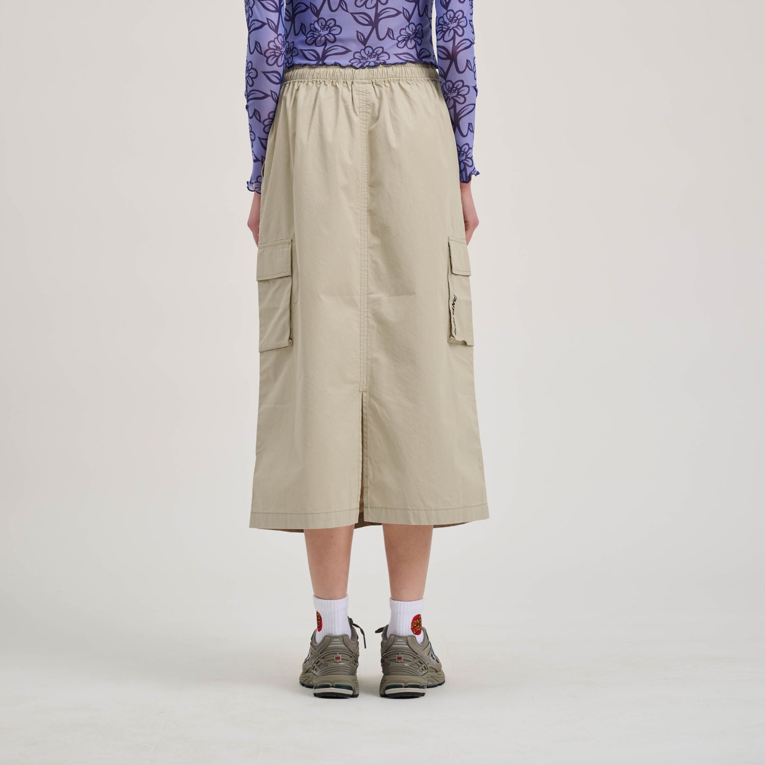 santa-cruz-skateboards-strip-cargo-skirt-gonna-midi-donna image 4