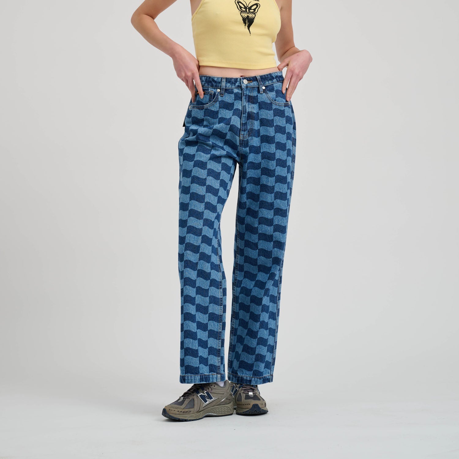 santa-cruz-skateboards-classic-baggy-jeans-donna-wide-leg image 3