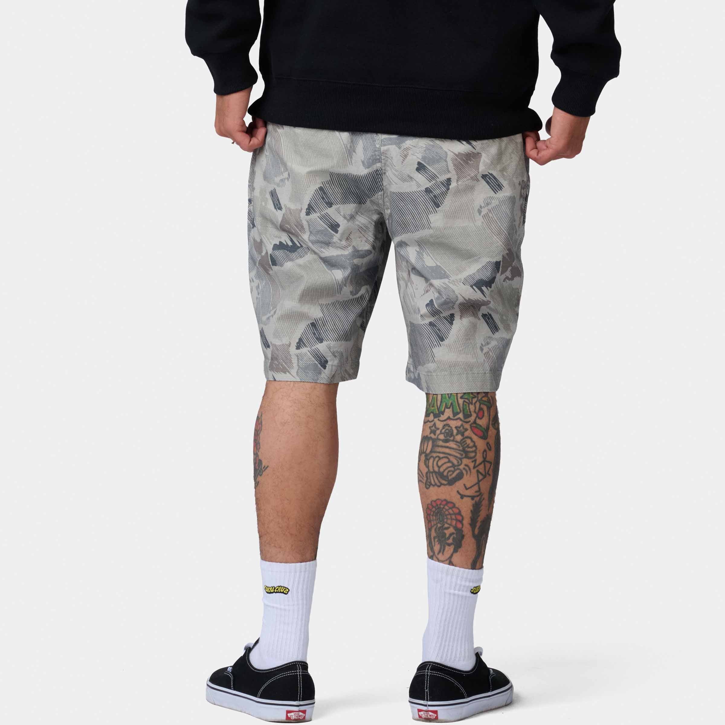 santa-cruz-skateboards-clyde-shorts-regular-fit-in-ripstop image 4