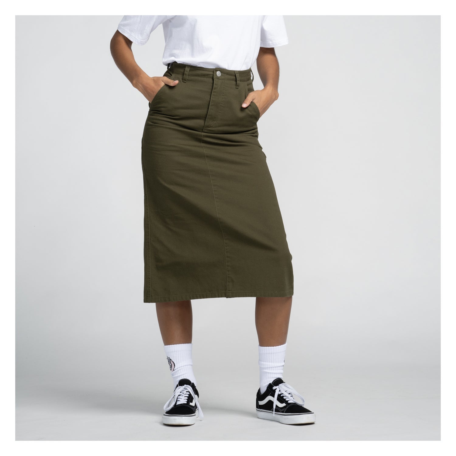 santa-cruz-skateboards-classic-carpenter-gonna-donna-twill image 3
