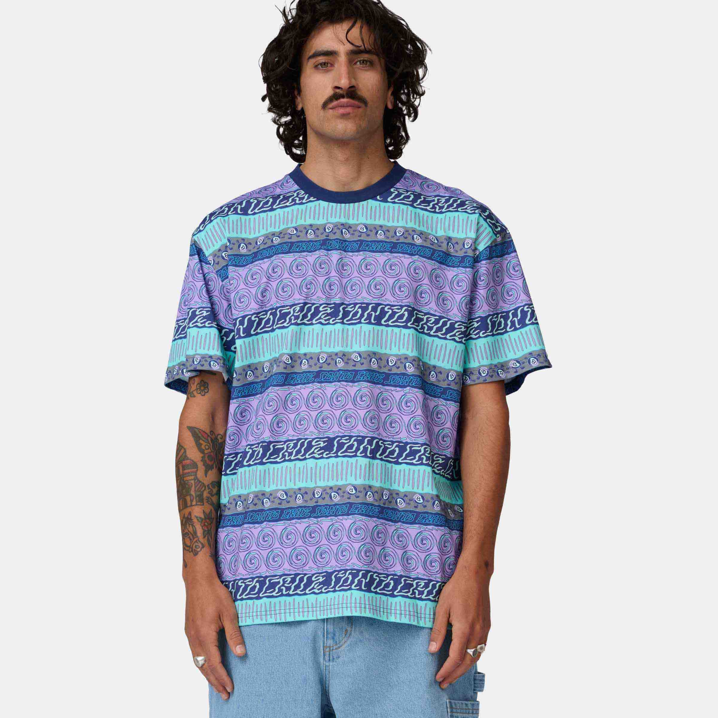 santa-cruz-skateboards-heights-t-shirt-uomo-loose-fit-stampa-all-over image 3