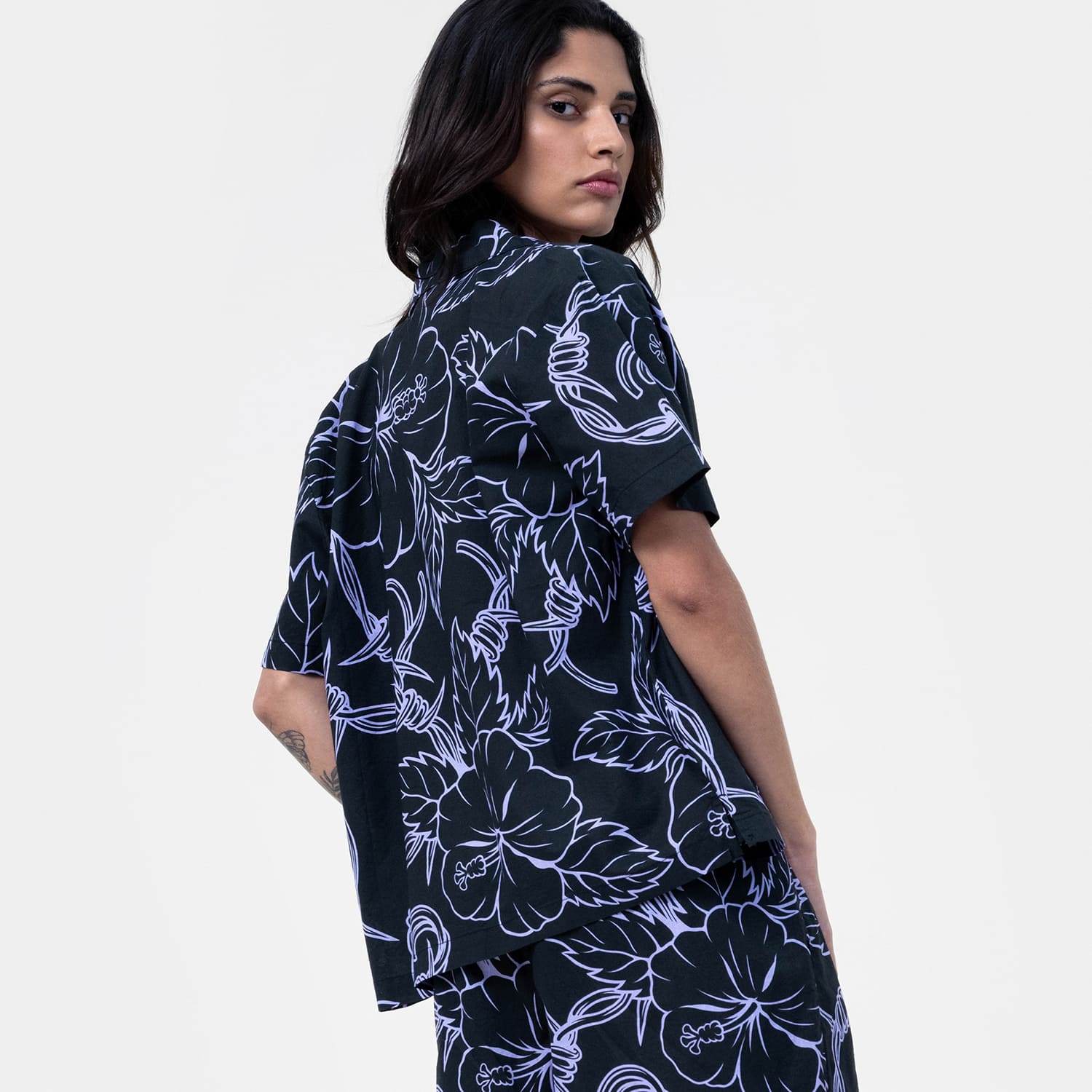 santa-cruz-skateboards-mono-cabana-shirt-camicia-camp-collar-oversize image 4